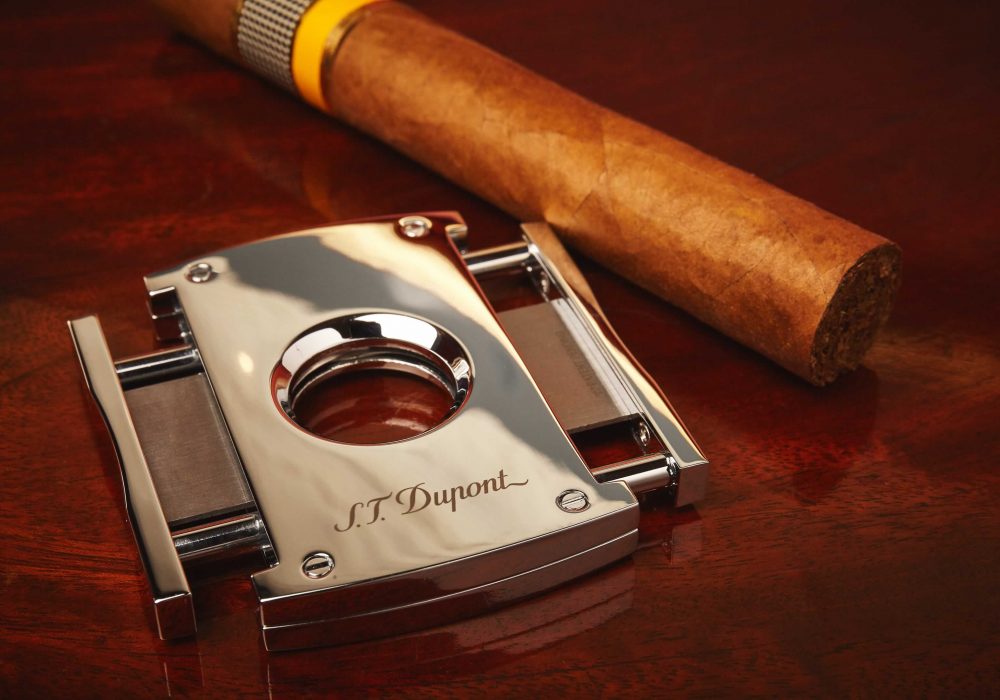 How To Cut A Cigar For The Perfect Smoke