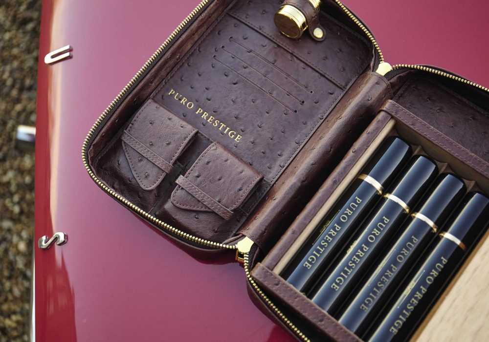 Puro Prestige on X: Puro Prestige cigar case at the ready